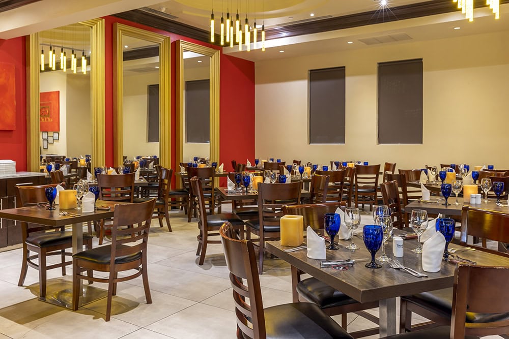 Main Dining in Palm Beach Gardens