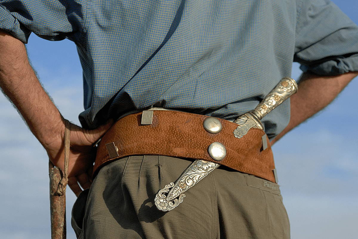 gaucho in traditional dress with gaucho knife