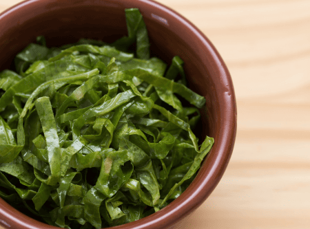 Brazilian finely sliced collards with bacon