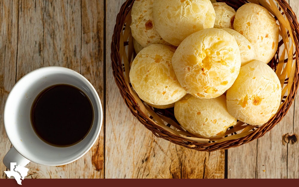 What Goes Well With Pao De Queijo